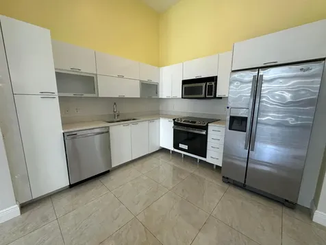 234 NE 3rd Street Miami FL 33132