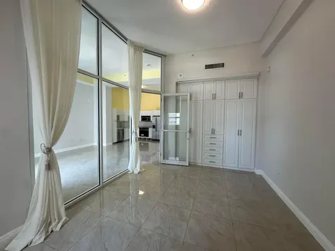 234 NE 3rd Street Miami FL 33132
