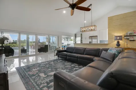 1560 Wilderness Road West Palm Beach FL 33409