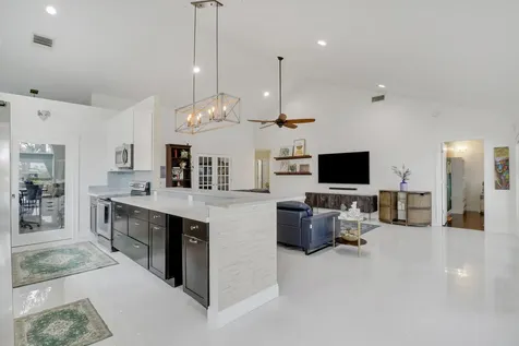 1560 Wilderness Road West Palm Beach FL 33409