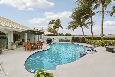 1560 Wilderness Road West Palm Beach FL 33409