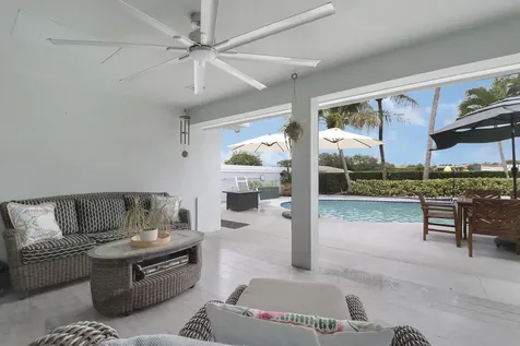1560 Wilderness Road West Palm Beach FL 33409