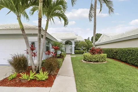 1560 Wilderness Road West Palm Beach FL 33409