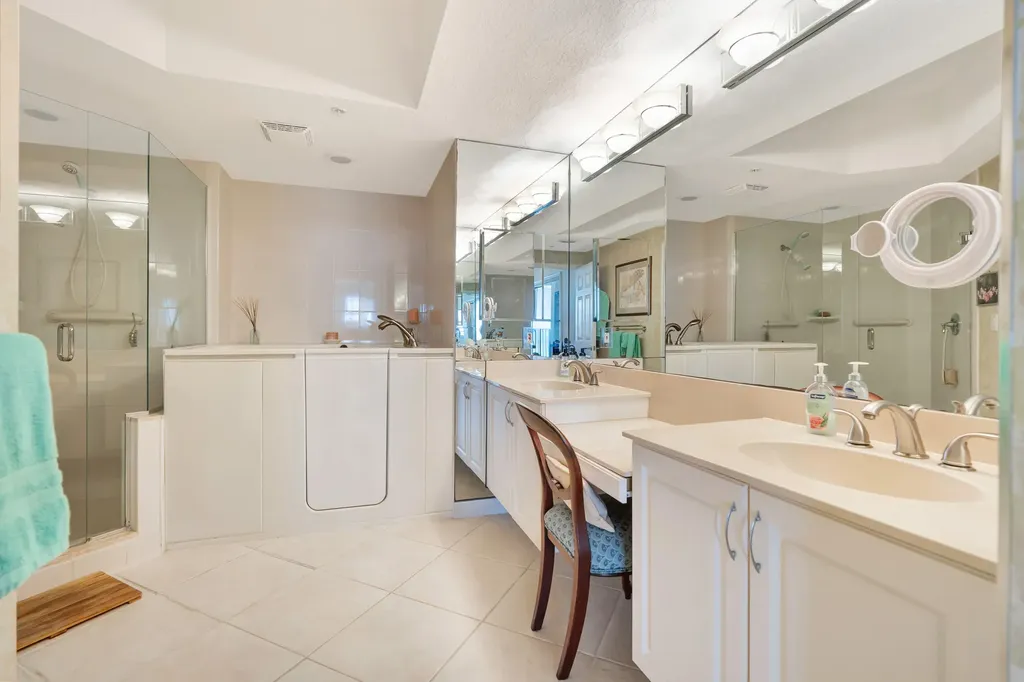 131 Ocean Grande Boulevard Jupiter FL 33477