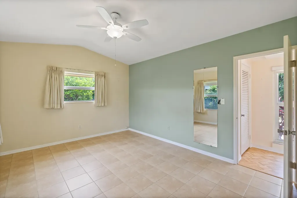 1705 NE 26th Avenue Fort Lauderdale FL 33305