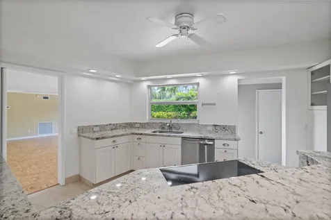 1705 NE 26th Avenue Fort Lauderdale FL 33305