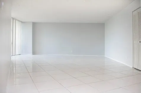 800 Parkview Drive Hallandale Beach FL 33009