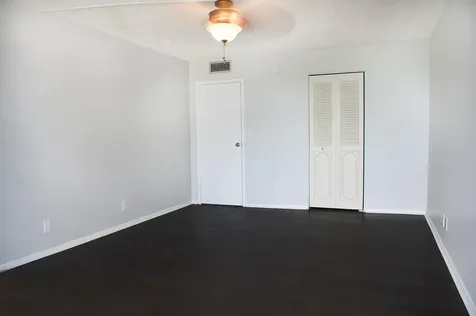 800 Parkview Drive Hallandale Beach FL 33009