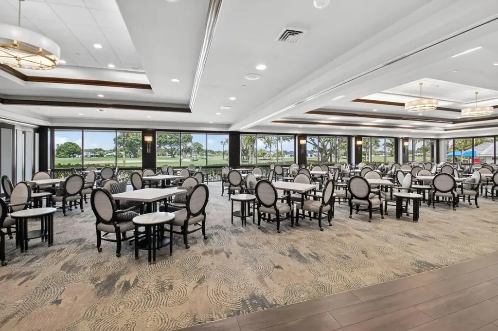 10875 Boca Woods Lane Boca Raton FL 33428