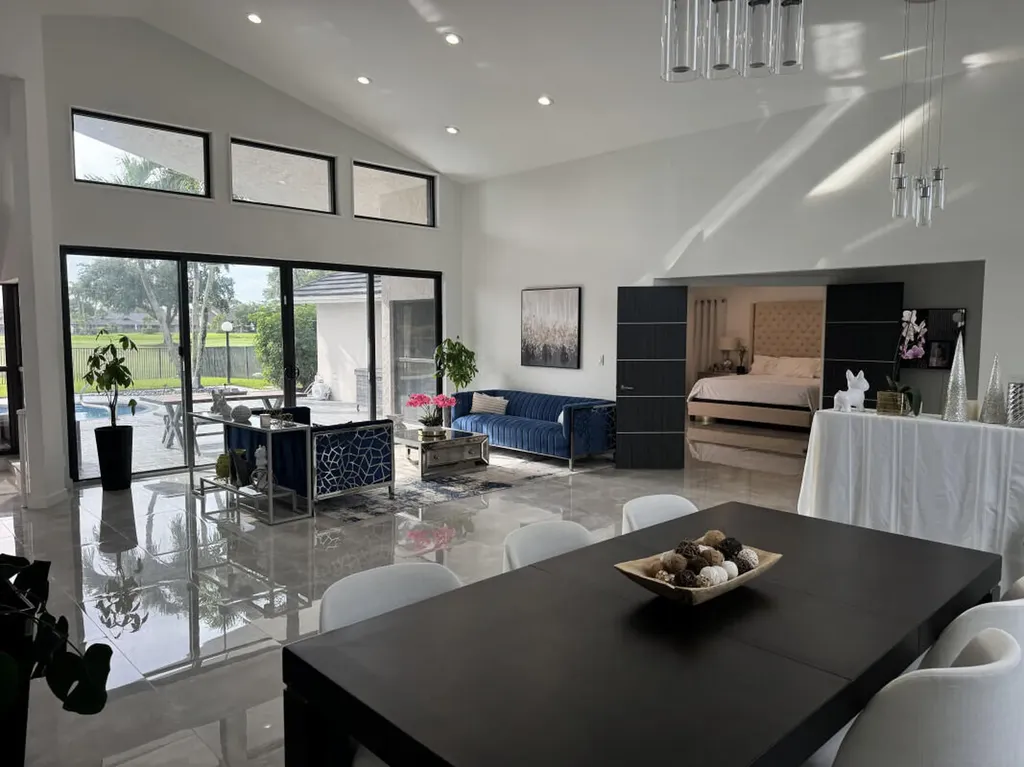 10875 Boca Woods Lane Boca Raton FL 33428
