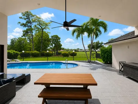 10875 Boca Woods Lane Boca Raton FL 33428