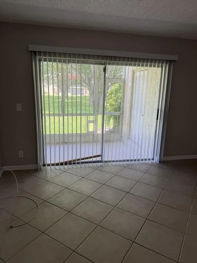 2900 Fiore Way Delray Beach FL 33445
