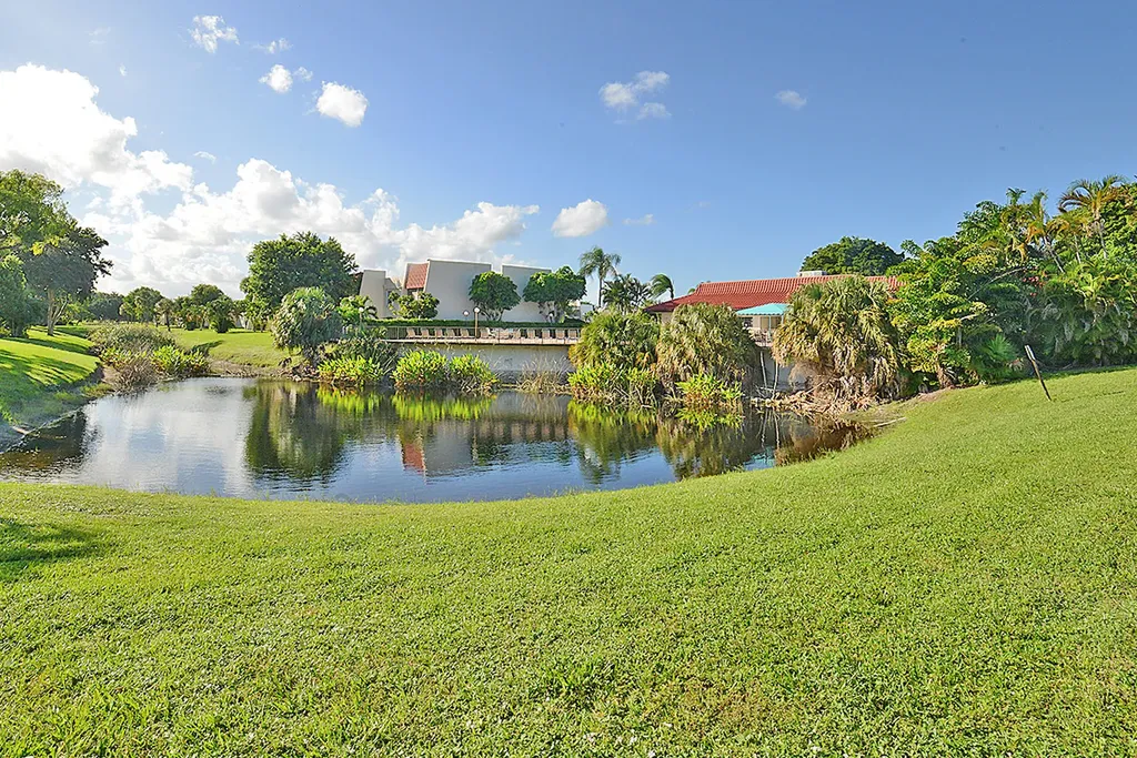 2900 Fiore Way Delray Beach FL 33445