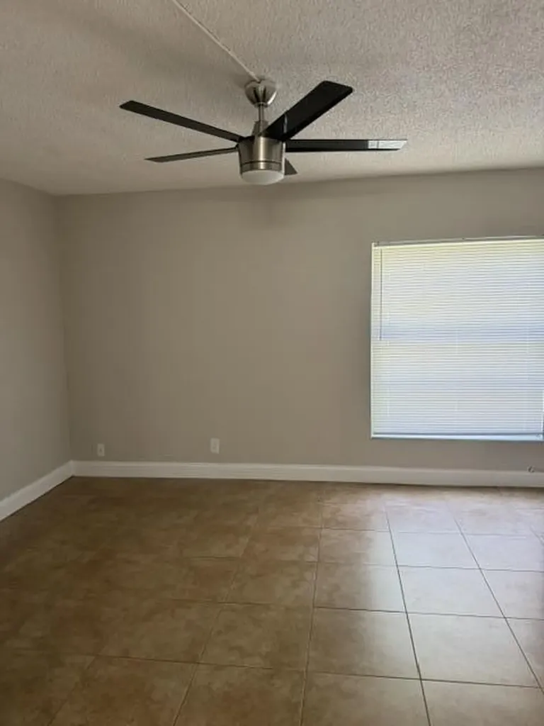 2900 Fiore Way Delray Beach FL 33445