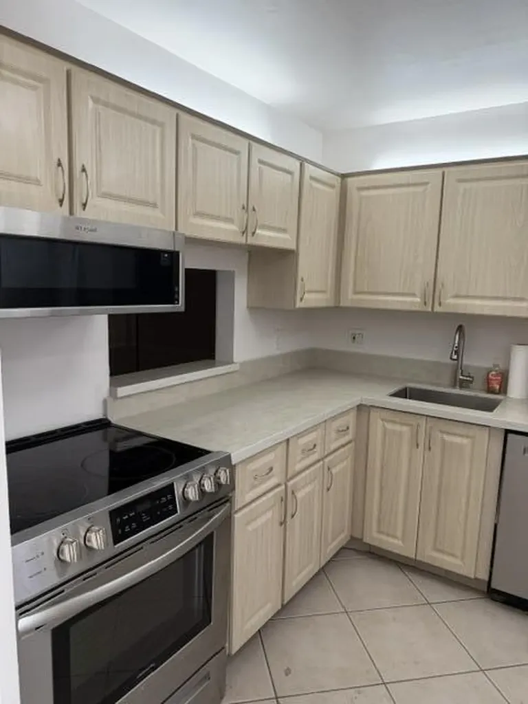 2900 Fiore Way Delray Beach FL 33445