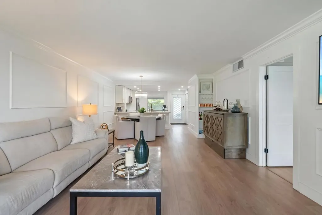2717 Florida Boulevard Delray Beach FL 33483