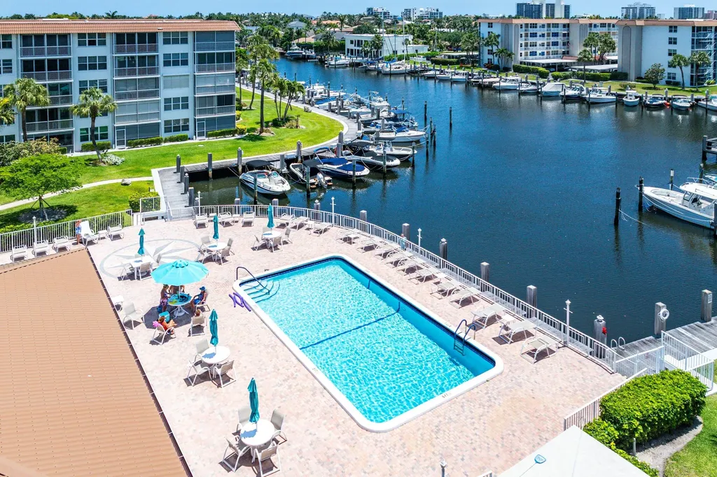 2717 Florida Boulevard Delray Beach FL 33483
