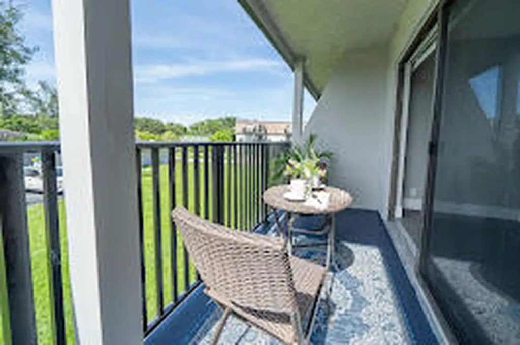 3901 36th Court West Palm Beach FL 33407