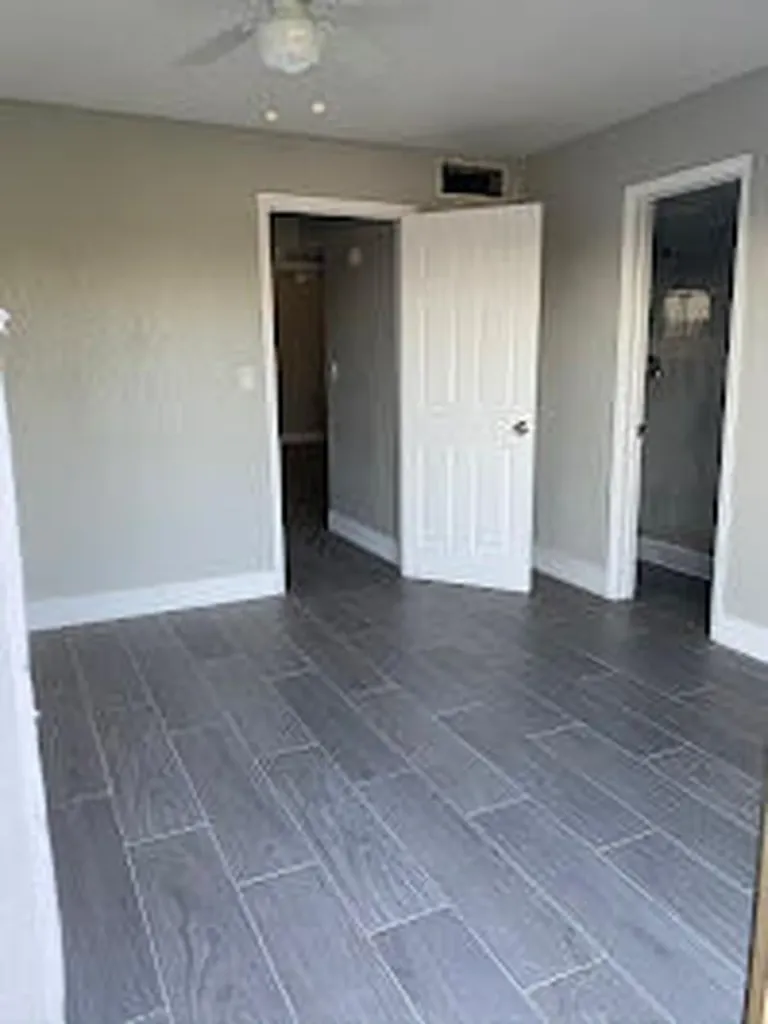 3901 36th Court West Palm Beach FL 33407