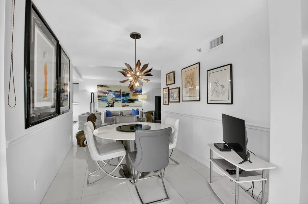 7738 Lakeside Boulevard Boca Raton FL 33434
