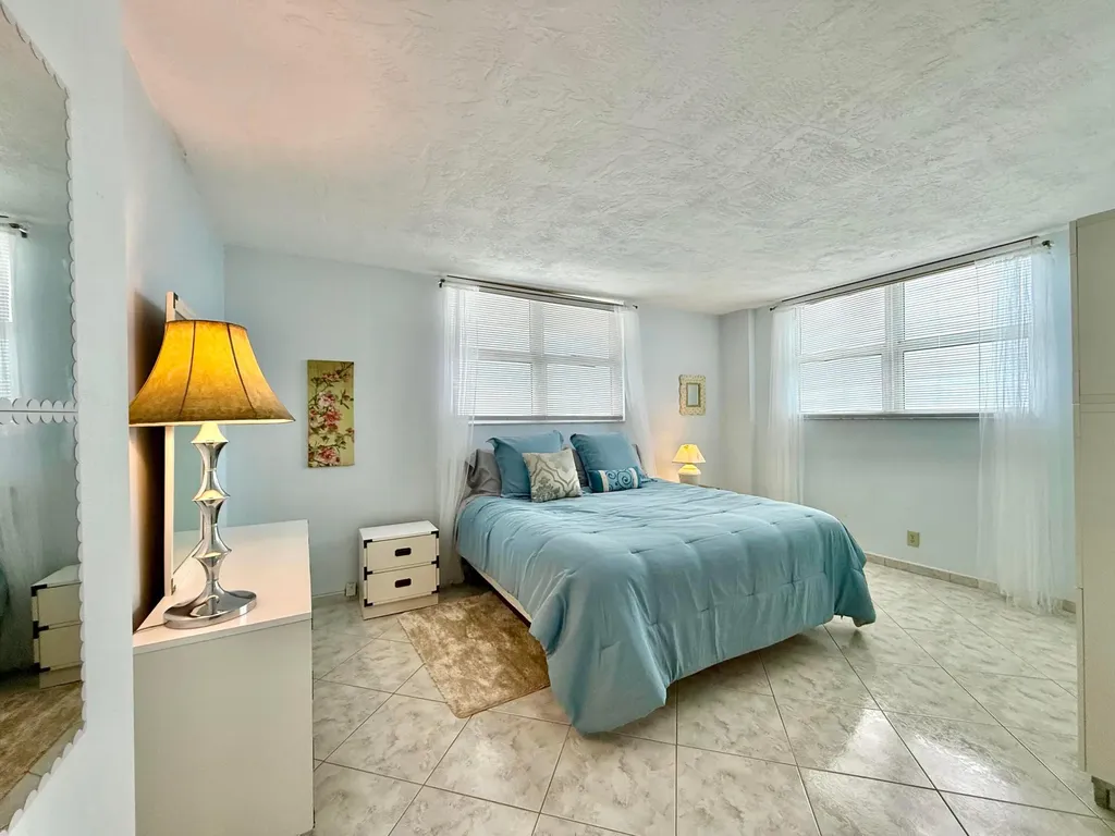 4250 Galt Ocean Drive Fort Lauderdale FL 33308