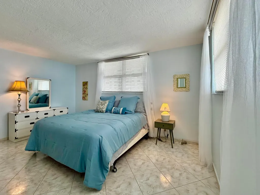 4250 Galt Ocean Drive Fort Lauderdale FL 33308