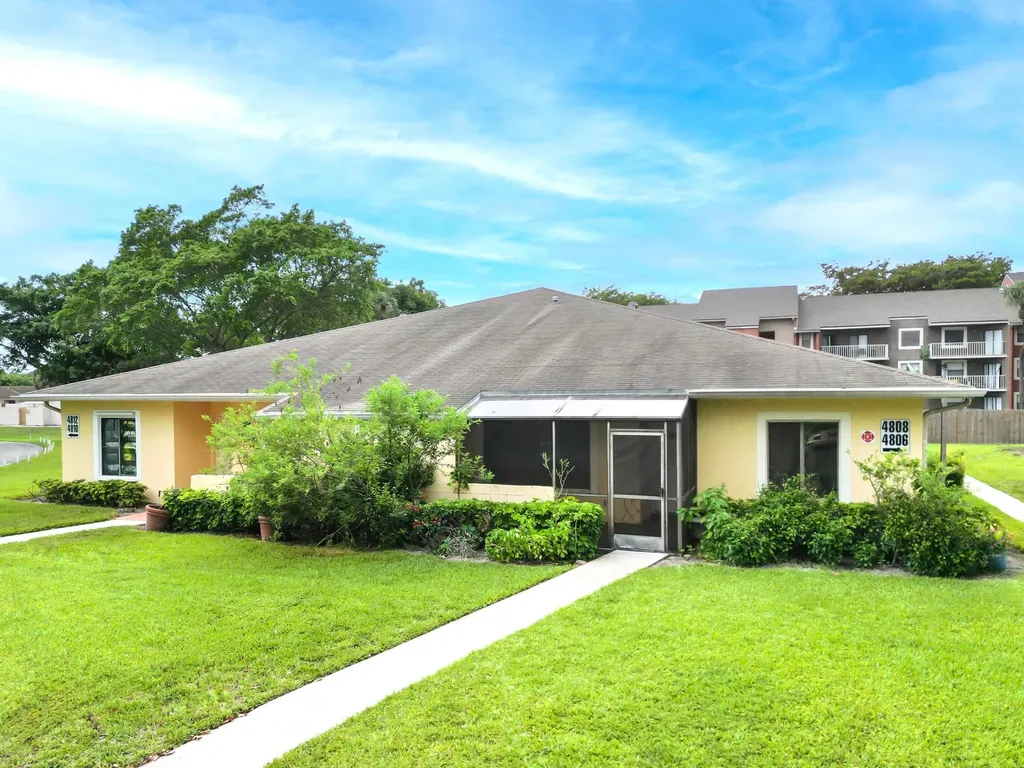 4806 Cherry Road West Palm Beach FL 33417