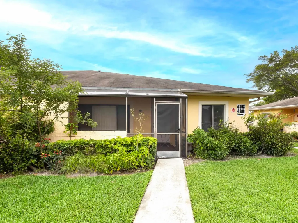 4806 Cherry Road West Palm Beach FL 33417