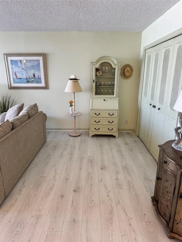 5200 N Ocean Boulevard Lauderdale By The Sea FL 33308