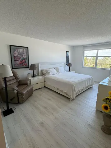 5200 N Ocean Boulevard Lauderdale By The Sea FL 33308