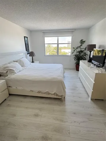 5200 N Ocean Boulevard Lauderdale By The Sea FL 33308