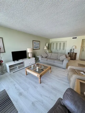 5200 N Ocean Boulevard Lauderdale By The Sea FL 33308
