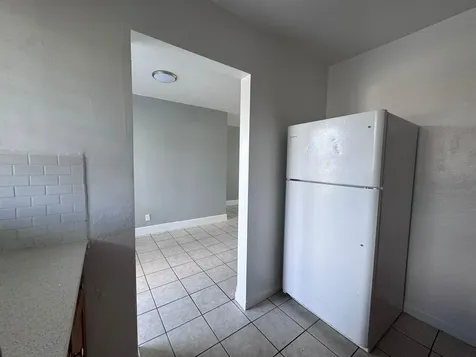 1251 W River Drive Margate FL 33063