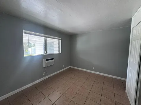 1251 W River Drive Margate FL 33063