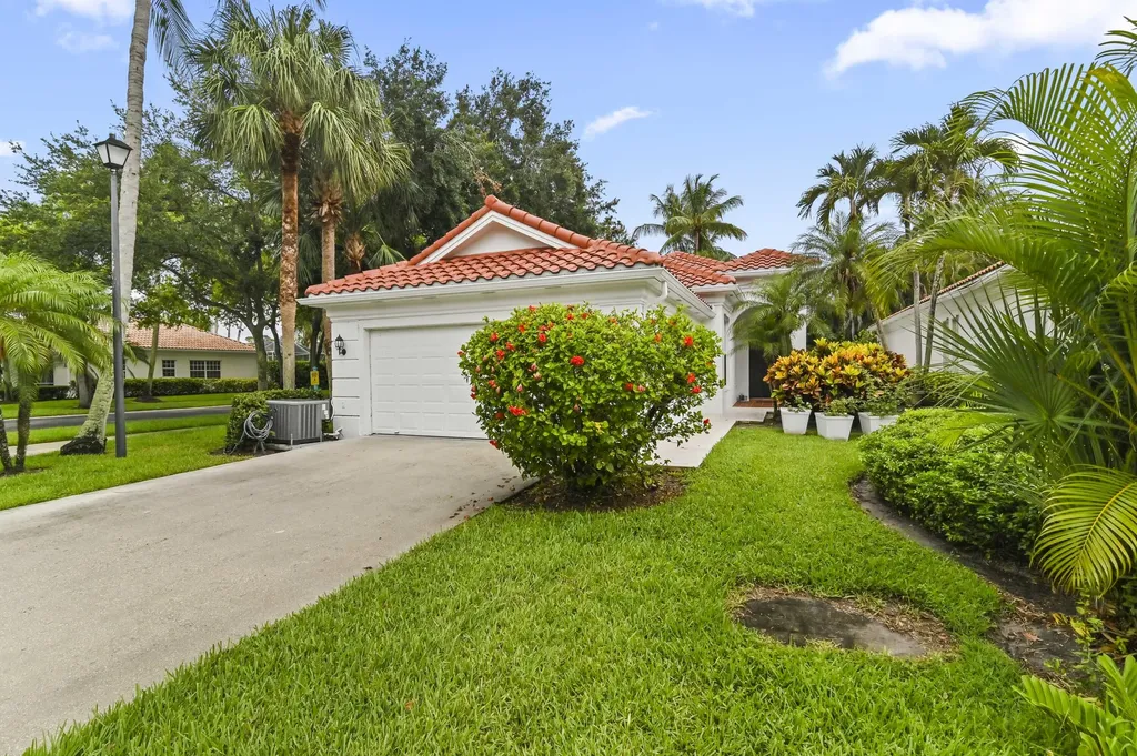 4766 Valencia Drive Delray Beach FL 33445