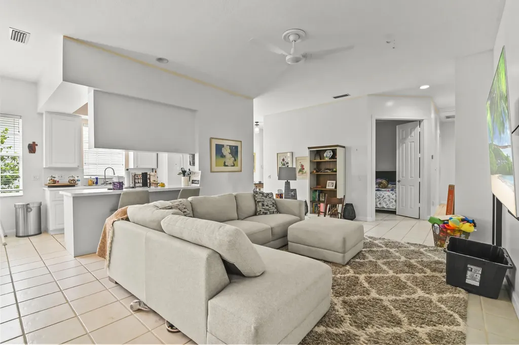4766 Valencia Drive Delray Beach FL 33445