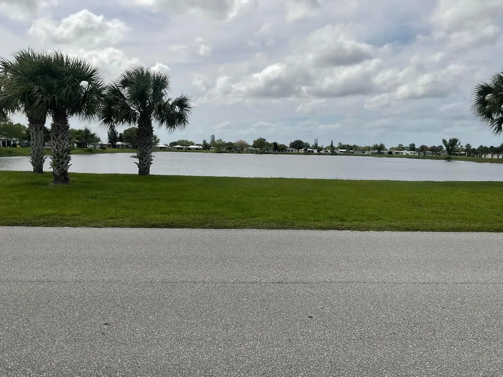 14151 Cisne Circle Fort Pierce FL 34951