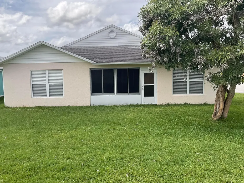 14151 Cisne Circle Fort Pierce FL 34951