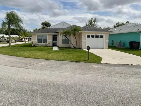 14151 Cisne Circle Fort Pierce FL 34951