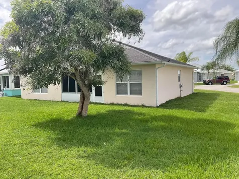 14151 Cisne Circle Fort Pierce FL 34951