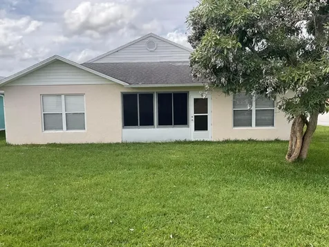14151 Cisne Circle Fort Pierce FL 34951