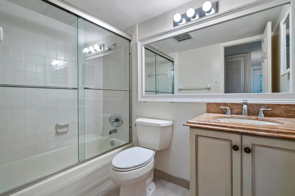 911 Gardenia Drive Delray Beach FL 33483