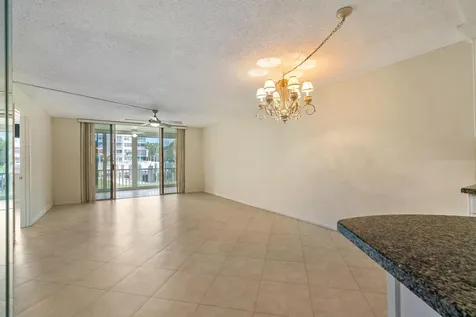 911 Gardenia Drive Delray Beach FL 33483