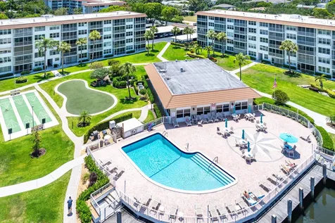 911 Gardenia Drive Delray Beach FL 33483