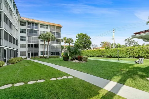 911 Gardenia Drive Delray Beach FL 33483