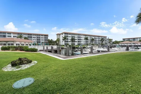 911 Gardenia Drive Delray Beach FL 33483