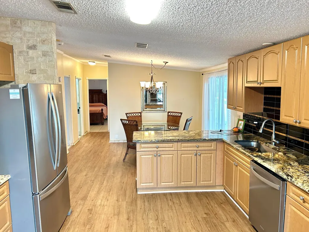 3409 Lake Overlook Place Lake Worth FL 33462