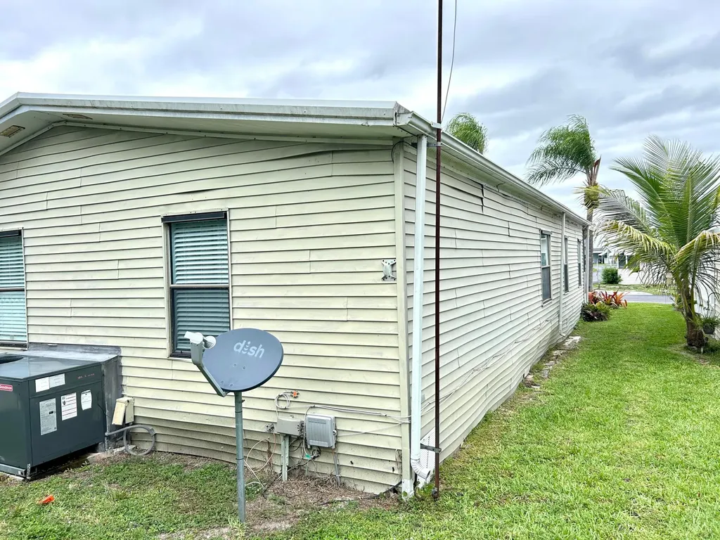 3409 Lake Overlook Place Lake Worth FL 33462