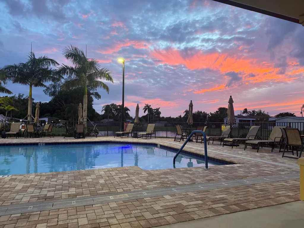 3409 Lake Overlook Place Lake Worth FL 33462