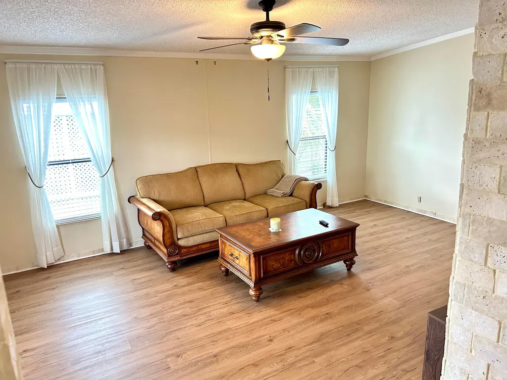 3409 Lake Overlook Place Lake Worth FL 33462